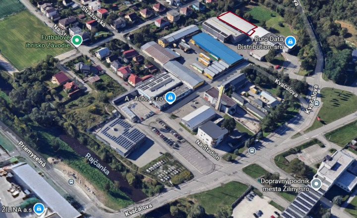 Skladový objekt s rozlohou 1 058 m² v areáli Žilina-Závodie - fotografia 4