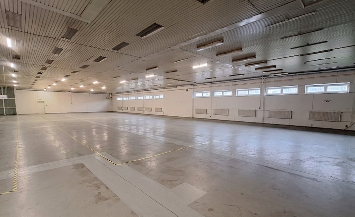Skladový objekt s rozlohou 1 058 m² v areáli Žilina-Závodie - fotografia 2