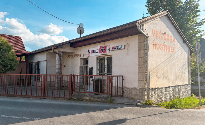 Budova obchodu a služieb - Rosina - fotografia 1