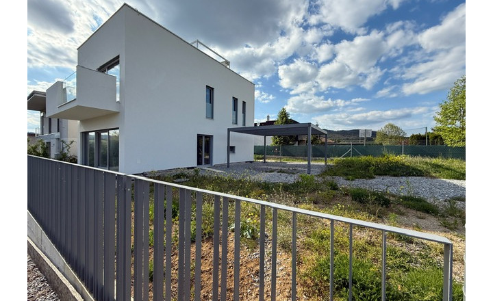 🌿 Vila Hôrky – moderná novostavba s 60 m² strešnou terasou DOHODA MOŽNÁ - fotografia 14