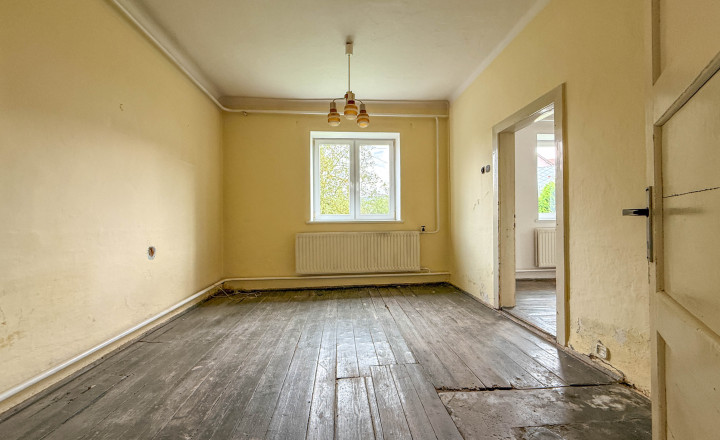 REZERVOVANÉ Rodinný dom 🏡 s výhľadom na Lietavský hrad – tehlový dom len 12 minút od Žiliny! - fotografia 4