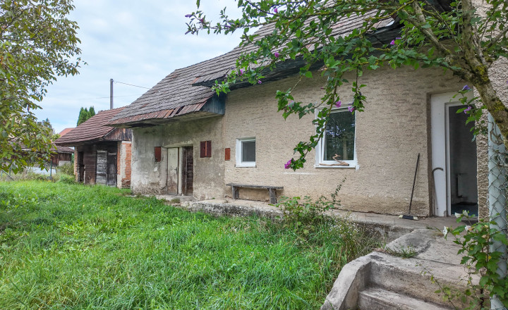 REZERVOVANÉ Rodinný dom 🏡 s výhľadom na Lietavský hrad – tehlový dom len 12 minút od Žiliny! - fotografia 12