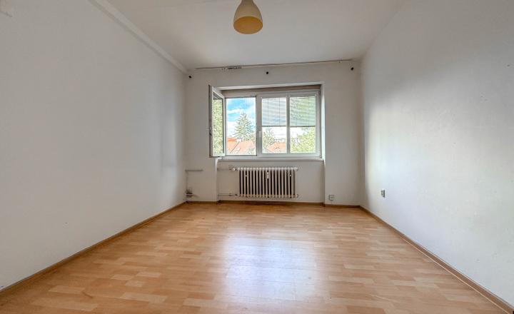 2 IZBOVÝ BYT TOP LOKALITA PRI BULVÁRI  TEHLOVÝ DOM  V.SPANYOLA - fotografia 7