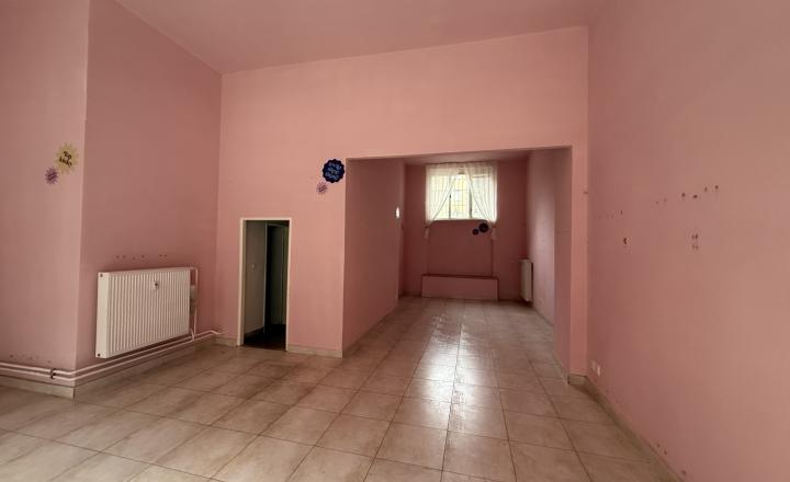 Bulvár - obchodný priestor na prenájom - fotografia 8