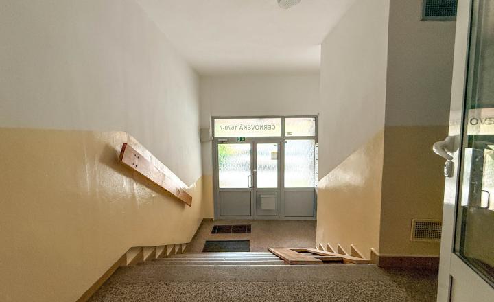 3 izbový byt s veľkorysou výmerou 82 m² a dvomi lodžiami - fotografia 11