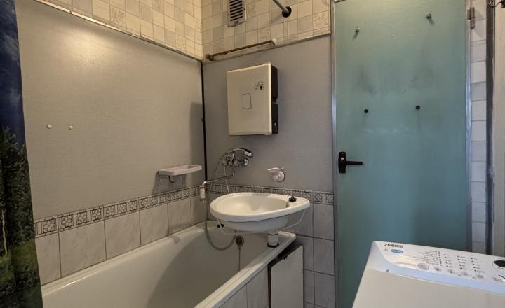 Priestranný 2-izbový byt s lodžiou a balkónom Hliny VI REZERVOVANÉ! - fotografia 11