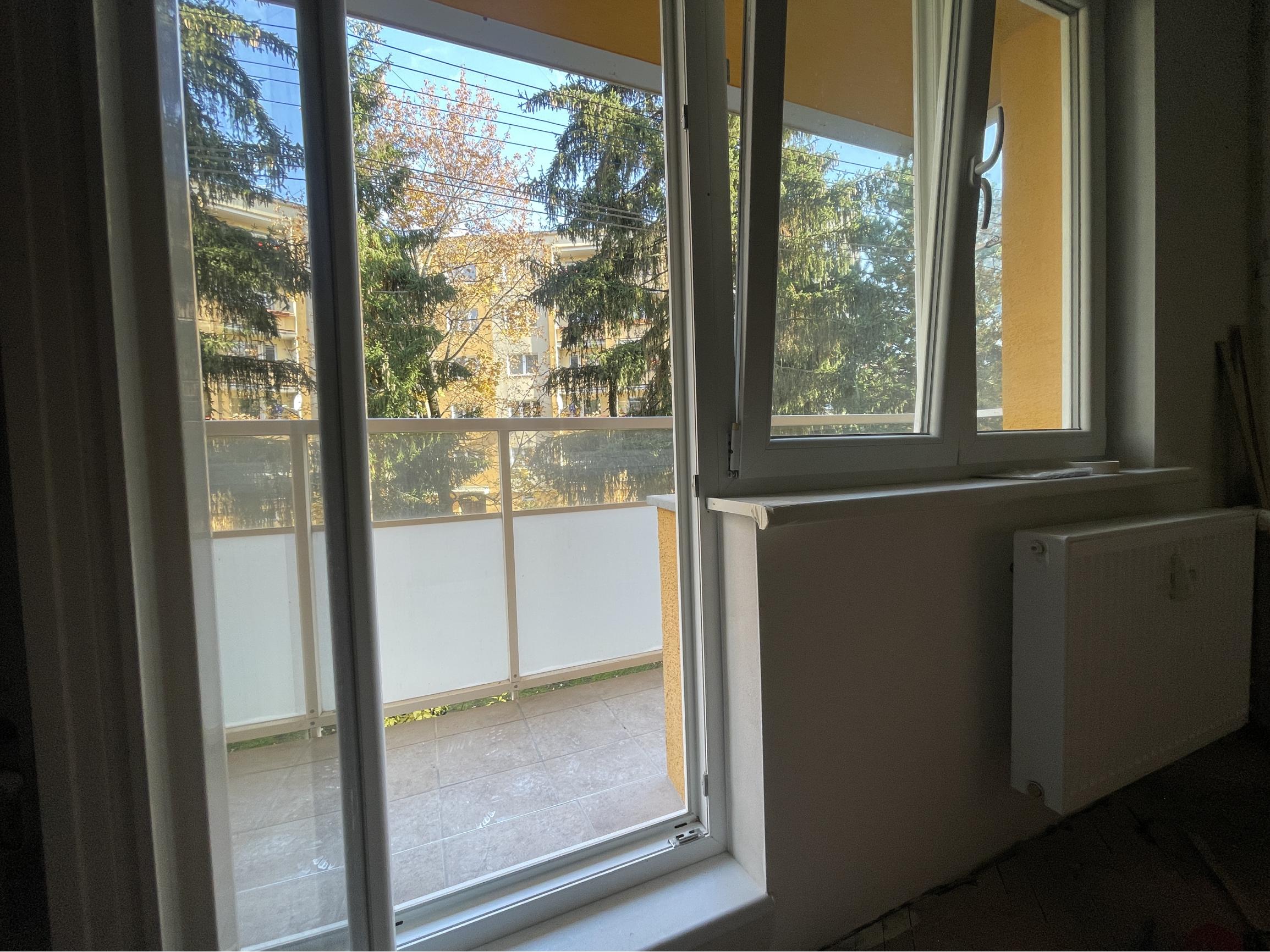 2 izbový byt Hliny VII s balkónom