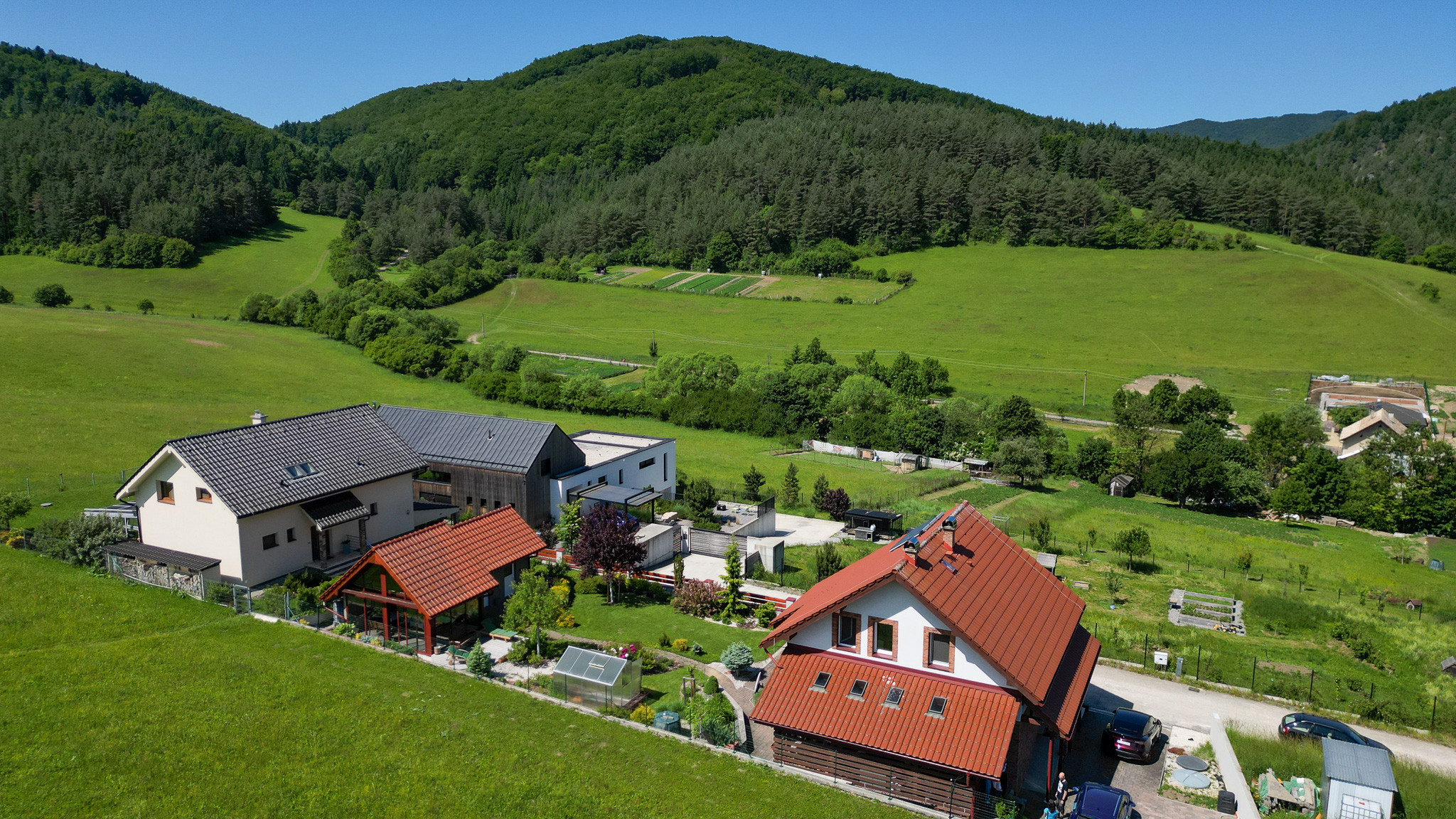 Pekný rodinný dom v obci Lietavská Svinná