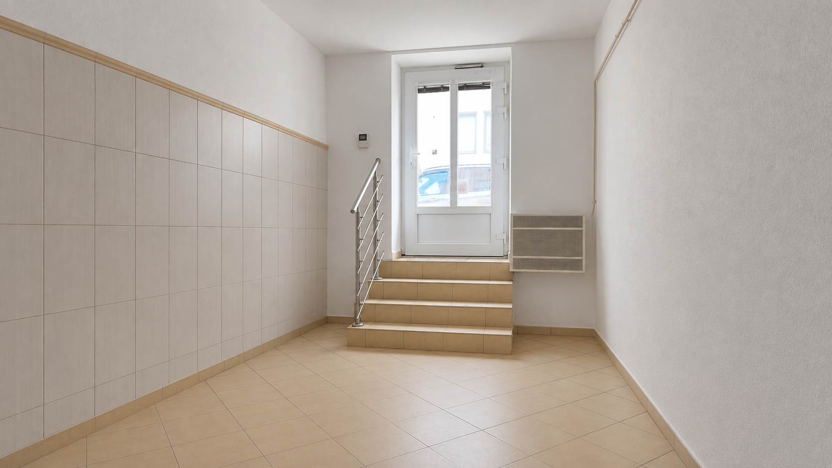 Na predaj priestor v centre mesta – vstup z ulice